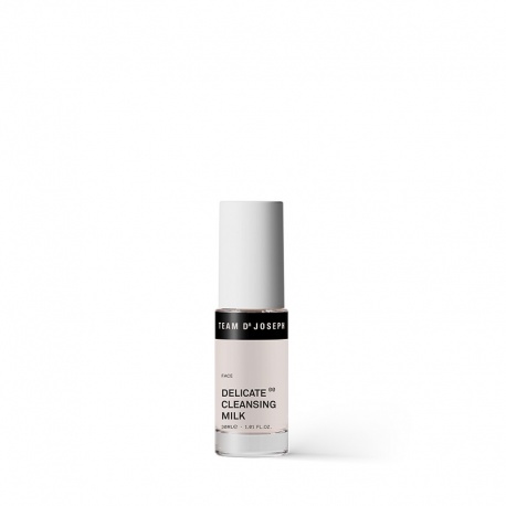 DELICATE CLEANSING MILK